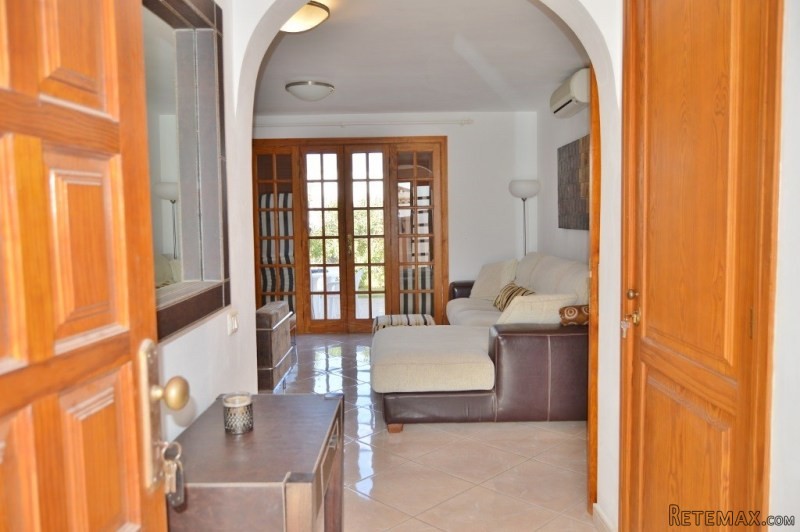 2 Bed 2 Bathroom Apartment For Sale on.. - 2