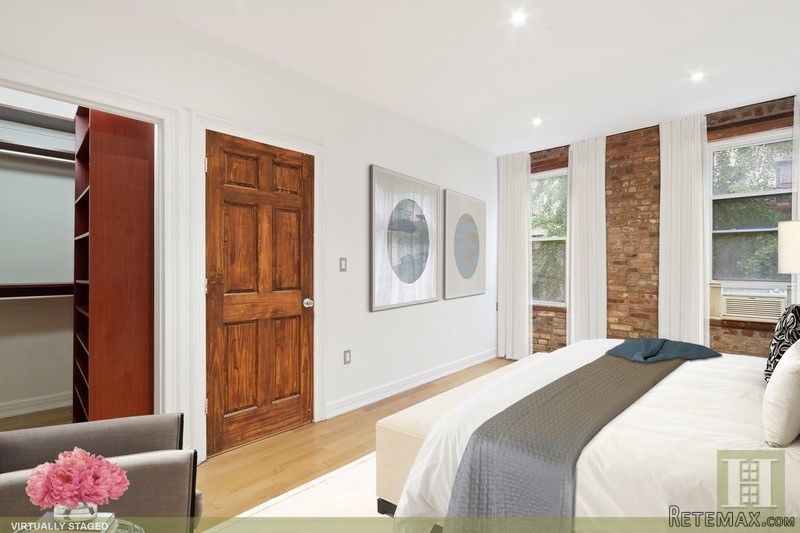 1 bedroom Apartment For Sale: 811.. - 2