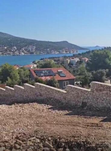 Atraktivno građevinsko zemljište- Vinišće - 3