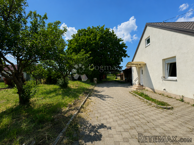 Donji Kućan – kuća s 1.704 m² okućnice i investicijskim pote - 3