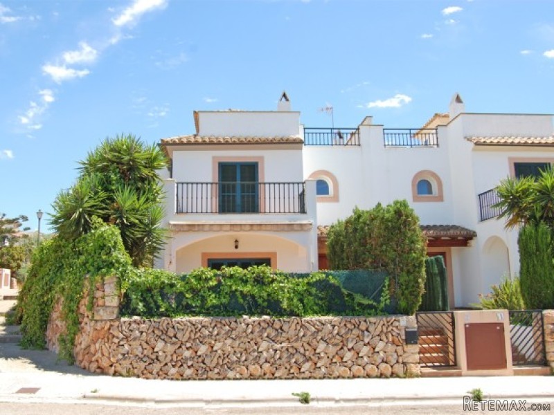 Semi-Detached House To Renovate In Son..
