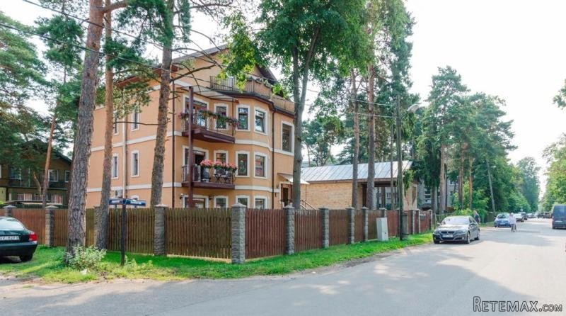 Spacious Apartment In Jurmala Nearby..