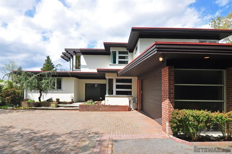 4 bedroom House For Sale: 14 Cricket..