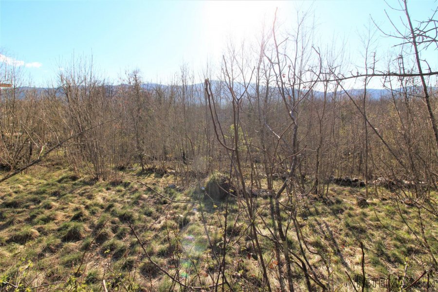 MATULJI,PERMANI- građevinsko zemljište 4057 m2