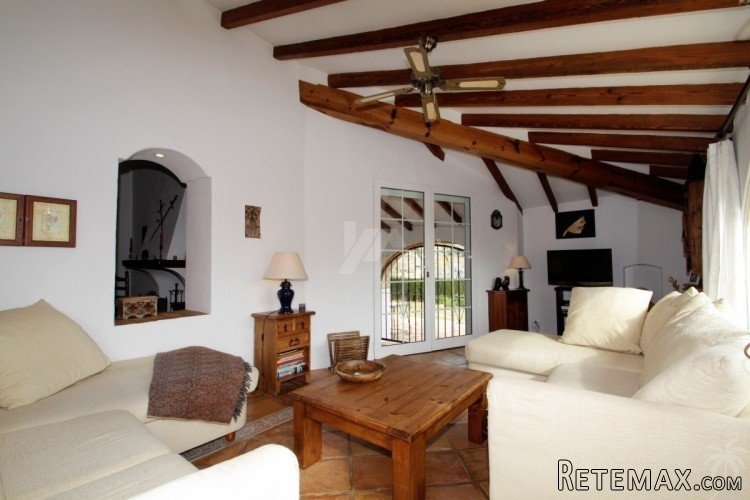 This charming finca is distributed over two levels linked.. - 6