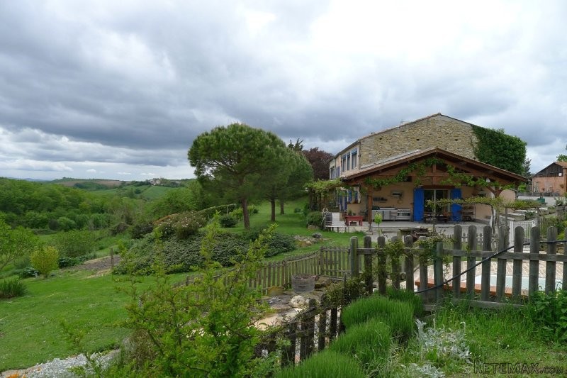 Country Stone House With 2 Gites..