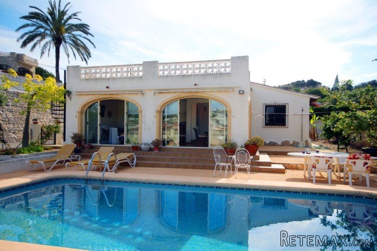 This three bedroom villa located in a very tranquil.. - 2