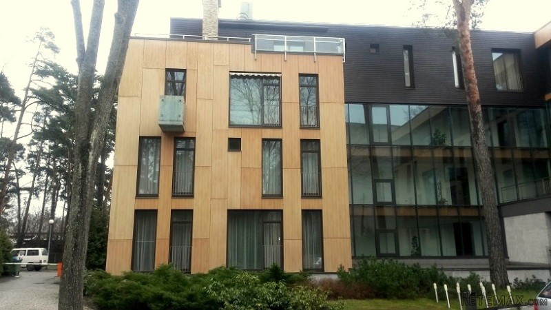 Spacious Apartments In Jurmala (New..