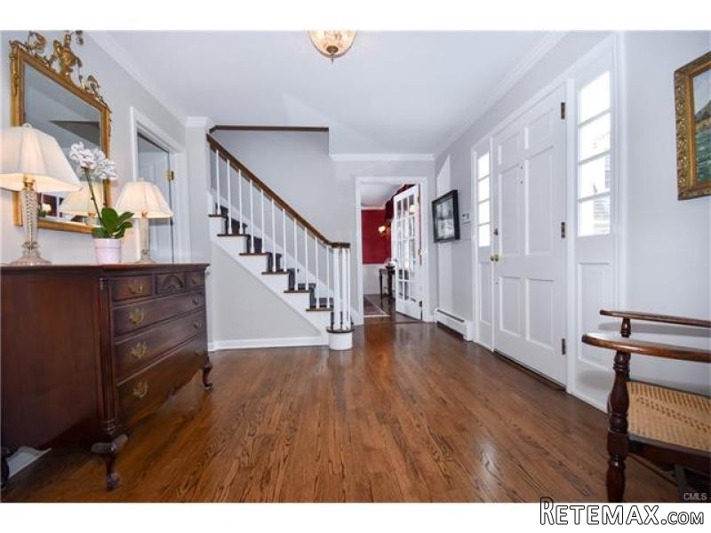 5 bedroom House For Sale: 139 THURTON.. - 2