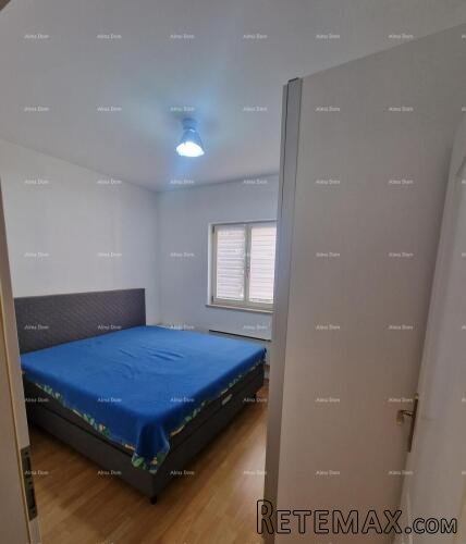Prodaje se lijepo renoviran stan, Novigrad - 3