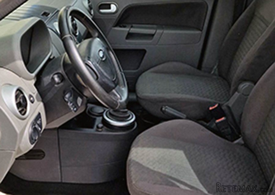 Ford Fusion 1.4 - 4