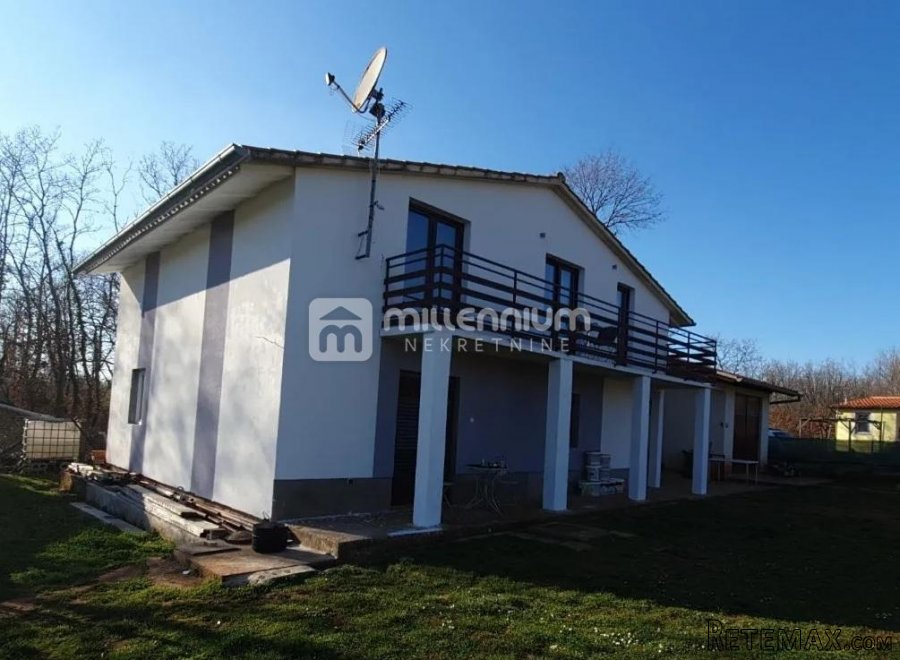Istra, Poreč, samostojeća kuća, 200m2
