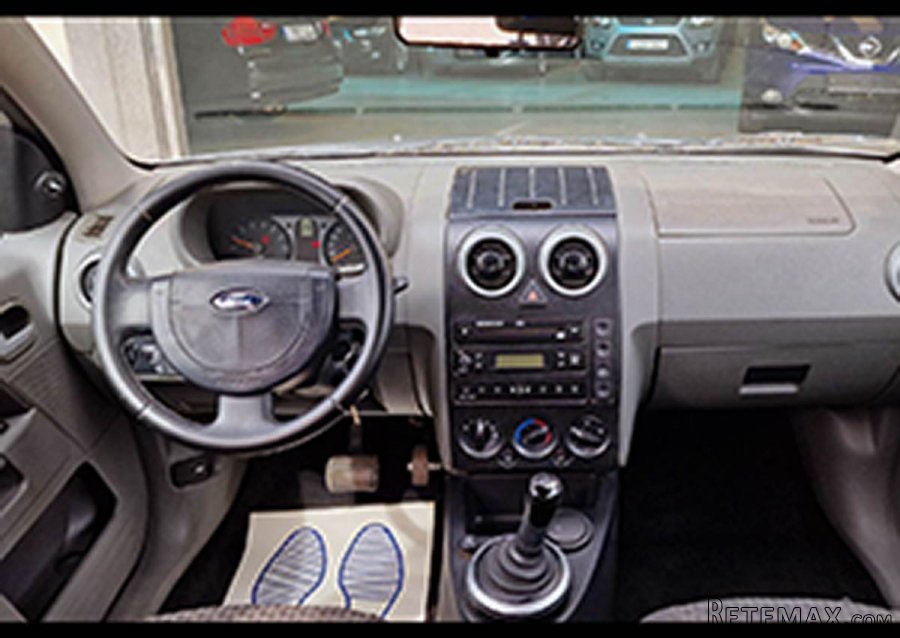 Ford Fusion 1.4 - 5