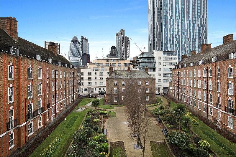 Property - London - For Sale