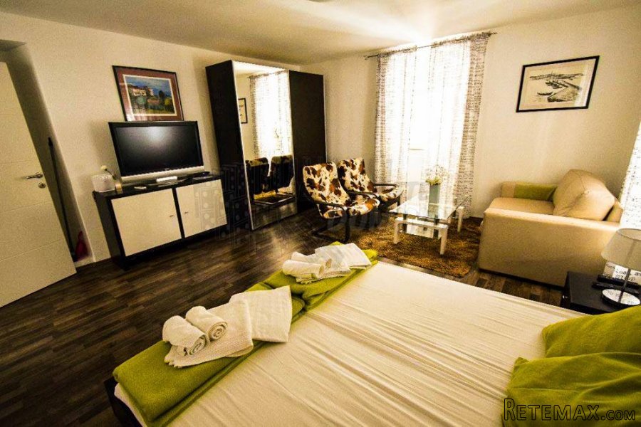Prekrasan šarmantni apartman u srcu starog grada! Grad Krk! - 3