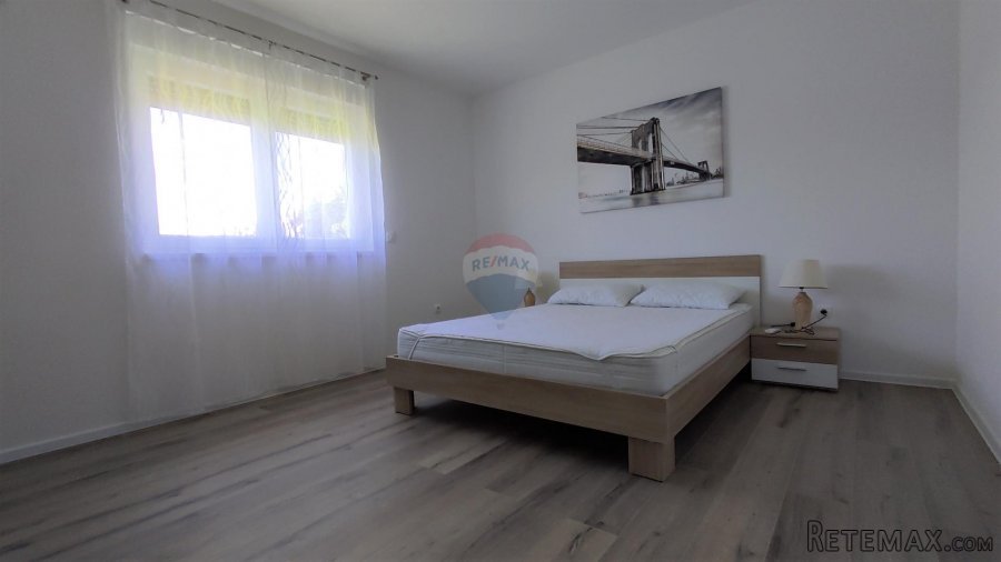 Istra, Umag - nova samostojeća kuća s bazenom - 10