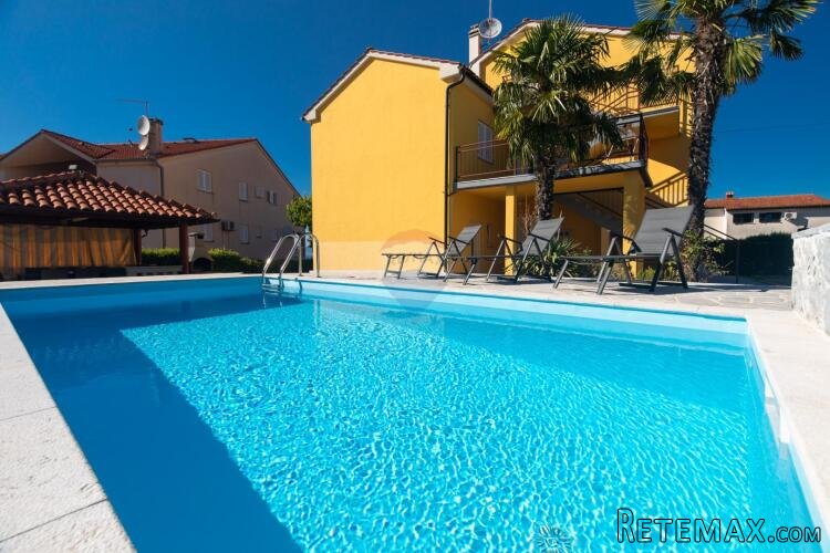 OTOK KRK-NJIVICE,apartman 4SS-DB -500 metara do paže
