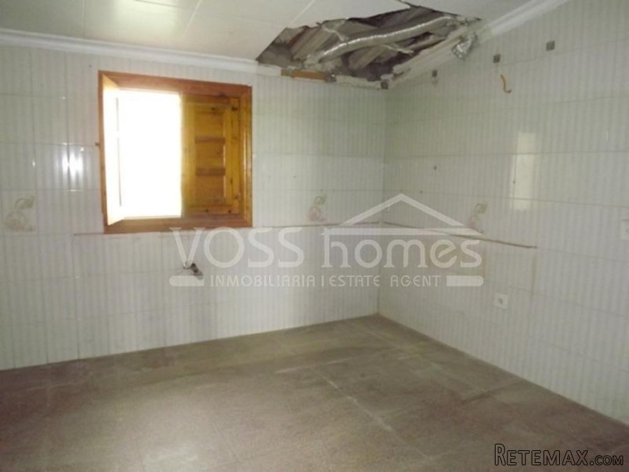 3 bed village / country house of approx 200m2 which is.. - 11