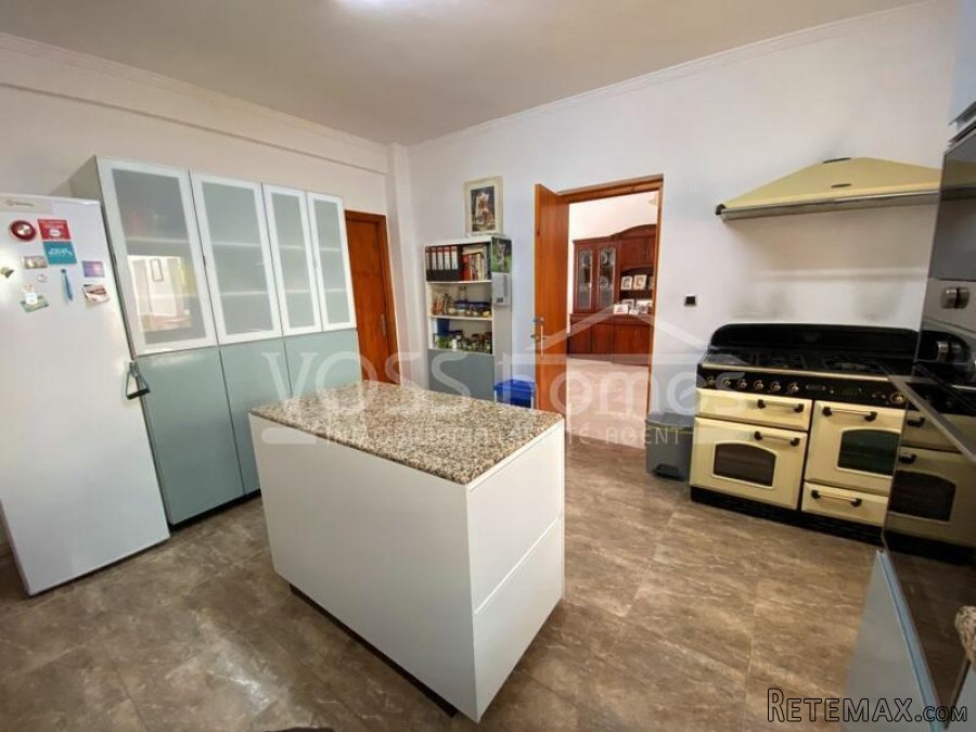 NEW & EXCLUSIVE TO VOSS HOMES - A large, recently renovated.. - 11