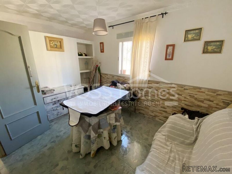 NEW LISTING TO VOSS HOMES - A 4 bed, 1 bath Countryside.. - 11