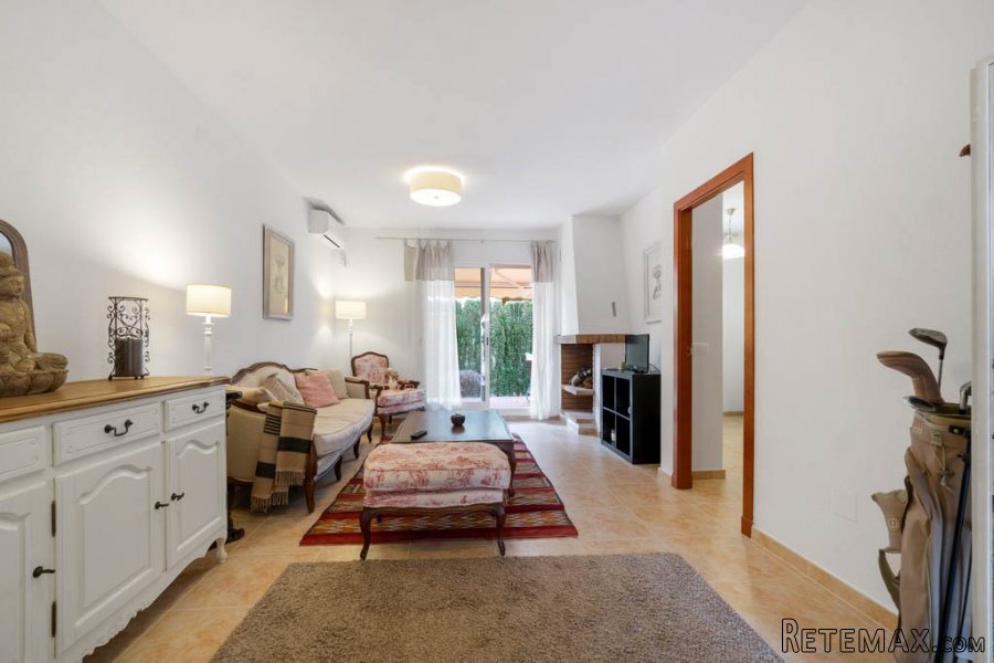 House with 3 bedrooms and 2 bathrooms, 2 terraces and a.. - 2