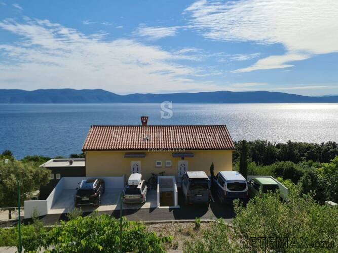 ISTRA, RABAC, LABIN - APARTMANSKA KUĆA NA MORU, 438 M2 - 2