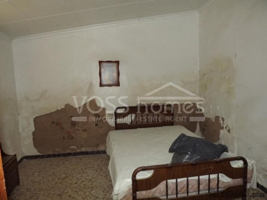 3 bed village / country house of approx 200m2 which is.. - 14