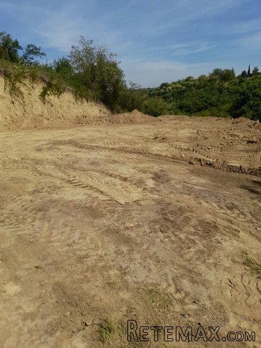 Na prodaju placevi KO Čortanovci - 4