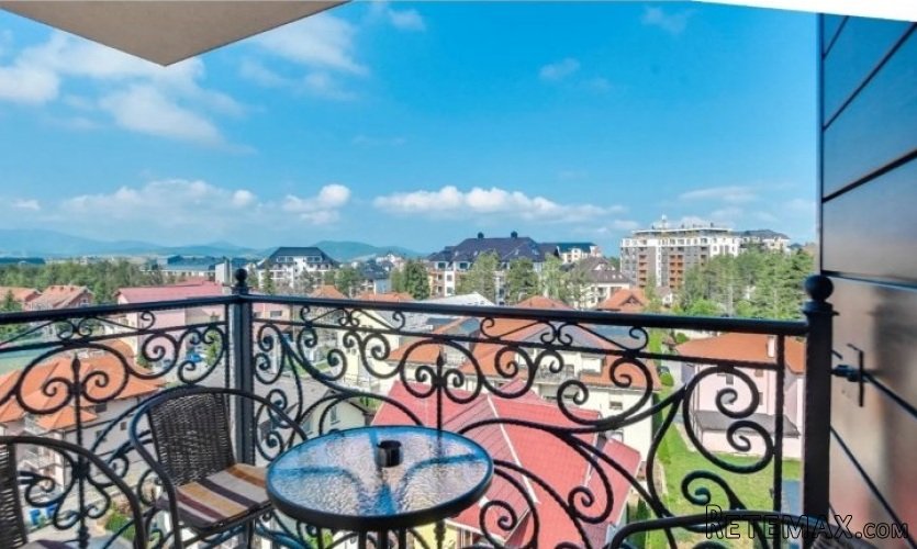 Prodajem apartman na Zlatiboru - 17
