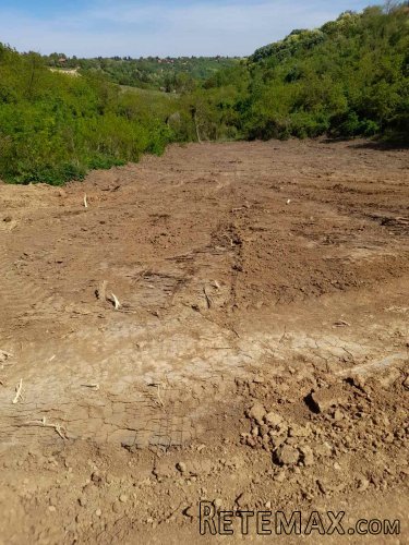 Na prodaju placevi KO Čortanovci - 9