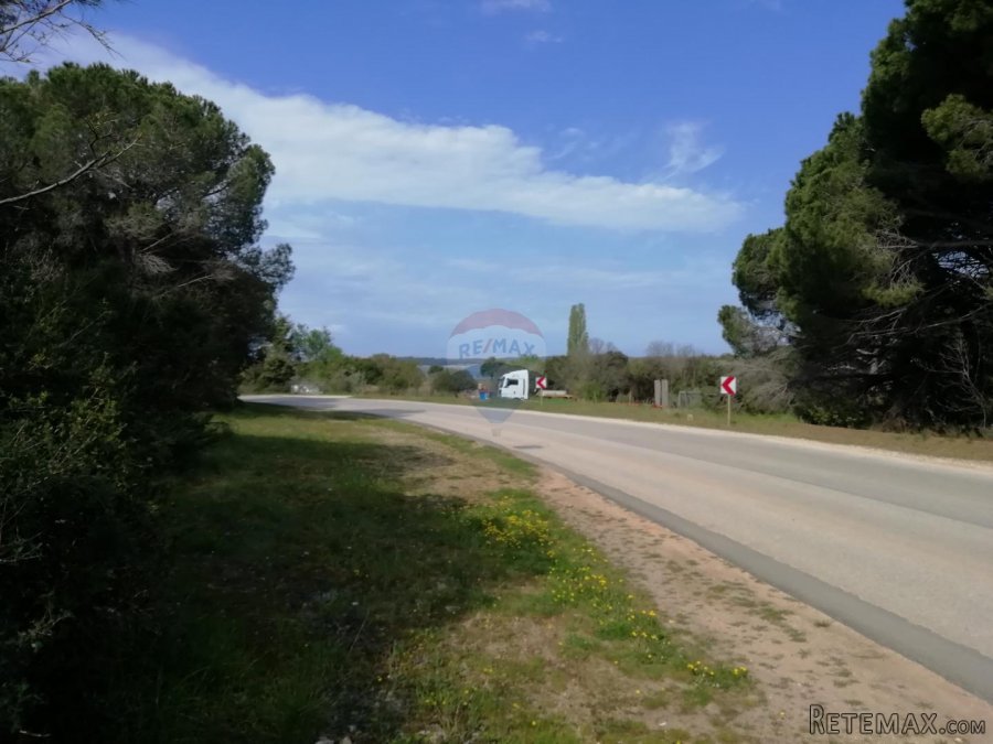 Istra,okolica Fažane,-vikend parcela 600 m od plaže - 4