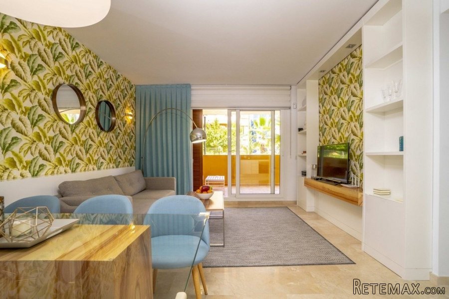 Casi nuevo apartamento en planta baja en Punta Prima, La.. - 2