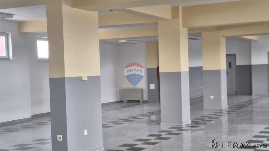 Lučko/Stupnik – poslovni prostor 450 m² s parkingom - 2