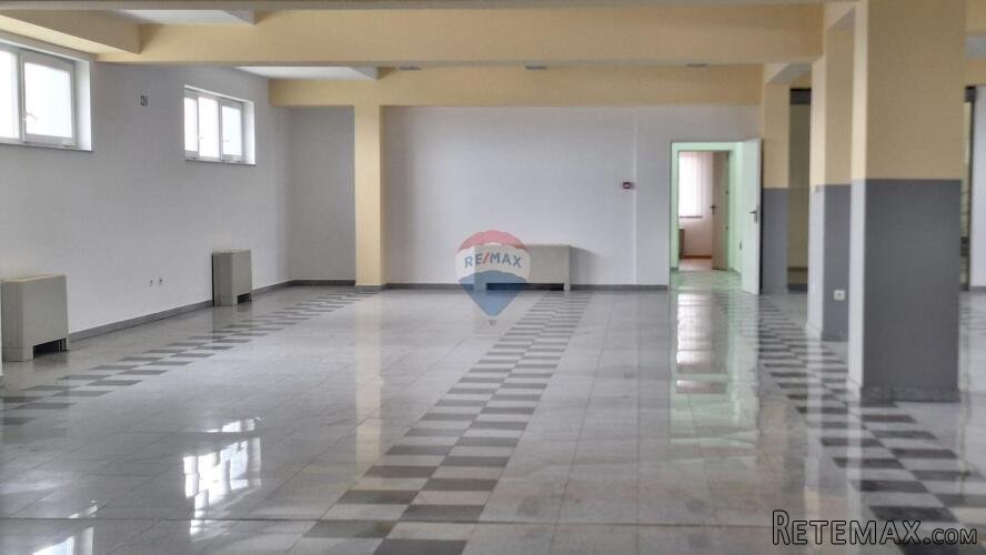 Lučko/Stupnik – poslovni prostor 450 m² s parkingom - 3