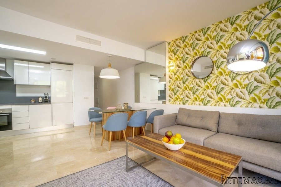 Casi nuevo apartamento en planta baja en Punta Prima, La.. - 4