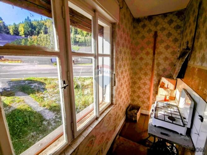 Crni Lug, dvojna kuća za adaptaciju - 6