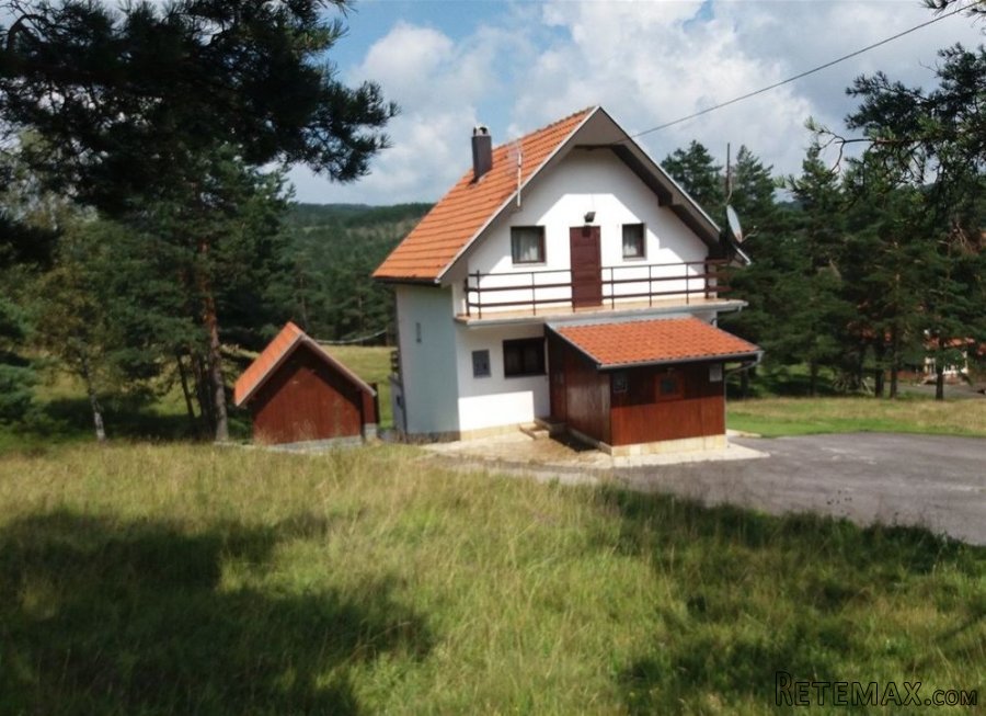 Prodajem kucu na Divcibarama - 10