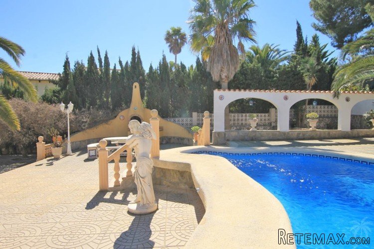 Charming Villa for sale in Javea, Balcon Al Mar that sits.. - 2