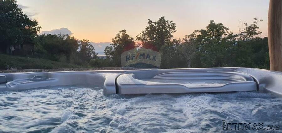 Otok Krk, Dobrinj - predivna kuća sa jacuzzijem - 8