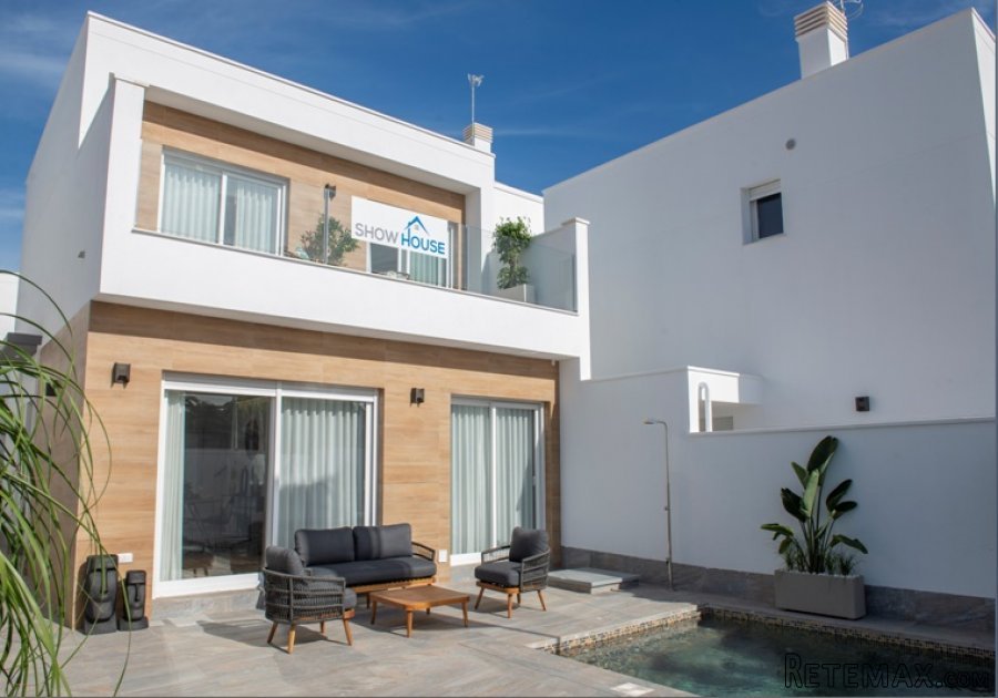 Modern new build villa in San Pedro del Pinatar, Murcia...