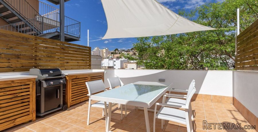 You will find this 60 m² 2 bedroom penthouse apartment in t.. - 2