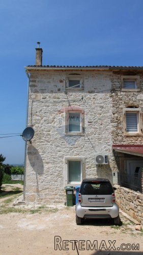Autohtona kamena kuća u Taru - 3