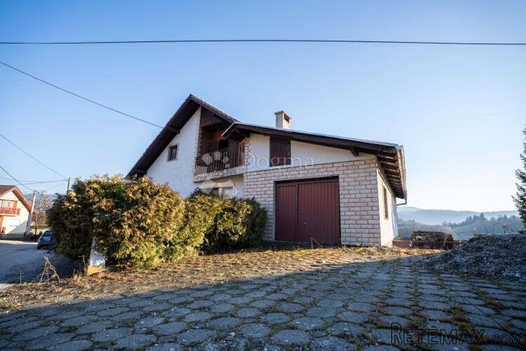 Nekretnina s potencijalom za miran život i investiciju - 3