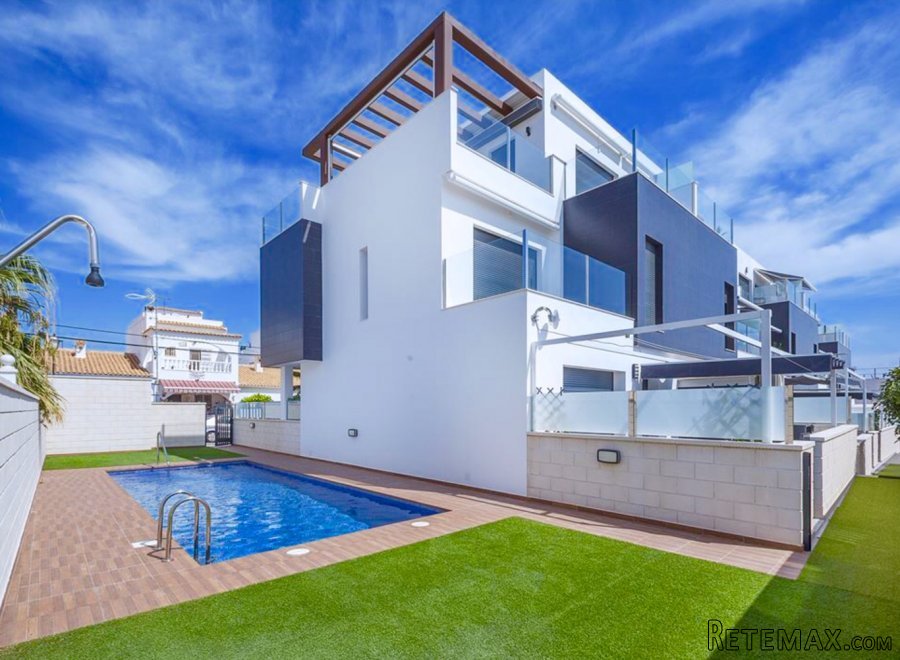 Vivienda de diseño moderno y minimalista con acabados de..