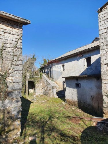 ISTRA, Predivno imanje u srcu Istre