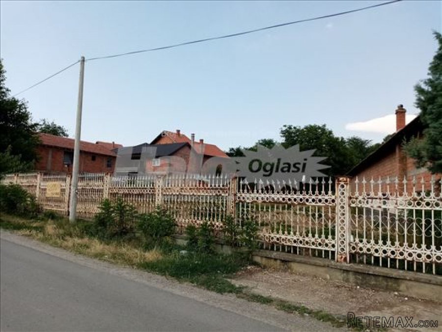 Plac u Umcarima-Grocka - 3