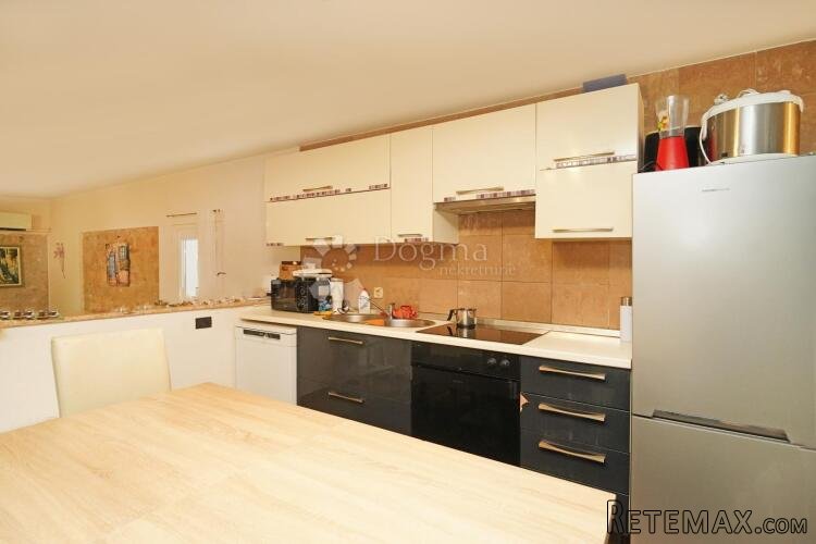 Stan centar Poreč 120 m² - 3
