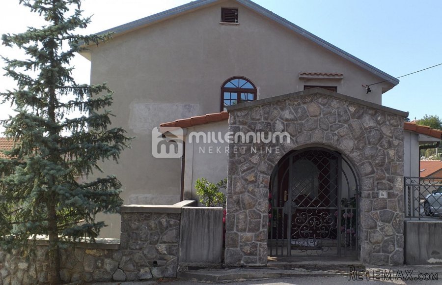 Viškovo, 778.98m2, poslovno-stambeni objekt