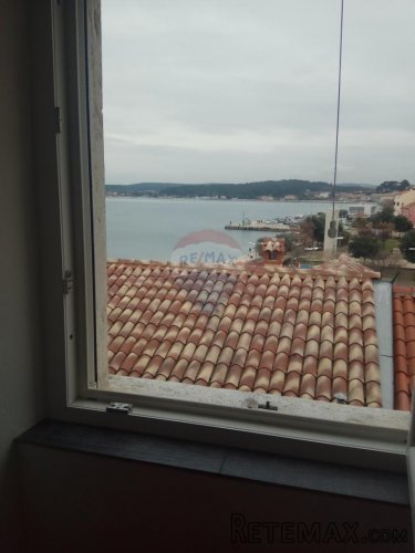 Istra, Rovinj, TOP pozicija, 95m2, Renoviran stan s pogledom