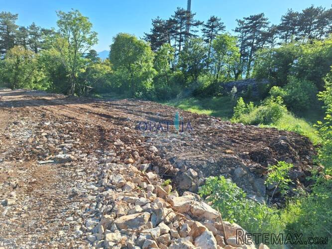 Martinkovac građevinsko zemljište 1409 m2 i 391 m2 zeleni p.. - 2